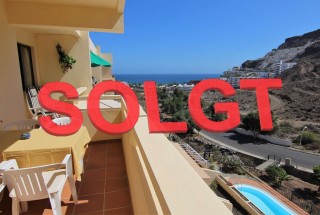 252 Romslig leilighet med 2 soverom i Playa del Cura. Solrik terrasse og basseng. SOLGT.